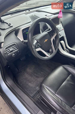 Хэтчбек Chevrolet Volt 2013 в 
