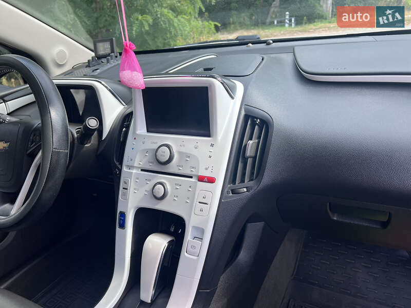 Хэтчбек Chevrolet Volt 2013 в Житомире фото 18 Хэтчбек Chevrolet Volt 2013 в Житомире