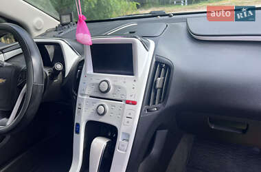 Хэтчбек Chevrolet Volt 2013 в 