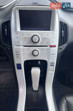 Хэтчбек Chevrolet Volt 2013 в 
