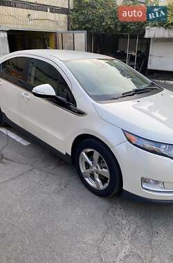 Хэтчбек Chevrolet Volt 2013 в 