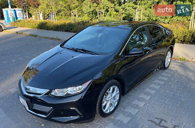 Хэтчбек Chevrolet Volt 2017 в 