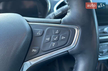 Хэтчбек Chevrolet Volt 2017 в 
