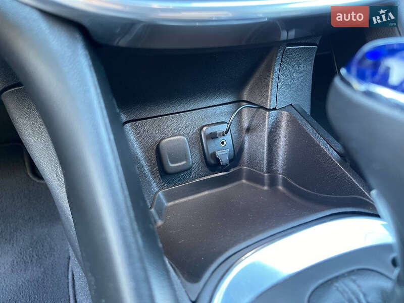Хэтчбек Chevrolet Volt 2017 в Луцке фото 93 Хэтчбек Chevrolet Volt 2017 в Луцке