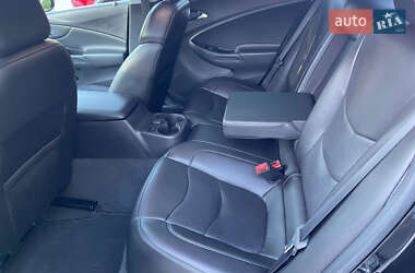 Хэтчбек Chevrolet Volt 2017 в 