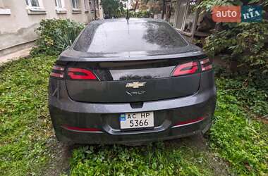 Хэтчбек Chevrolet Volt 2013 в 