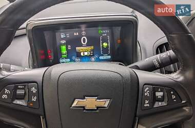 Хэтчбек Chevrolet Volt 2013 в 
