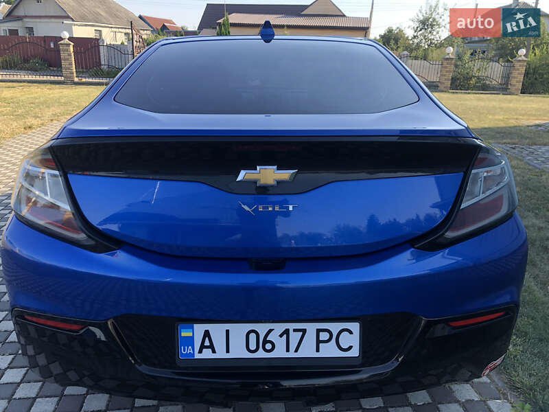 Хэтчбек Chevrolet Volt 2017 в Калиновке