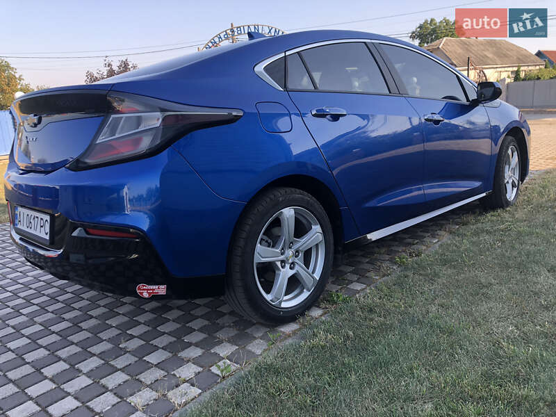 Хэтчбек Chevrolet Volt 2017 в Калиновке