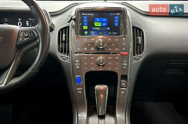 Хэтчбек Chevrolet Volt 2011 в 