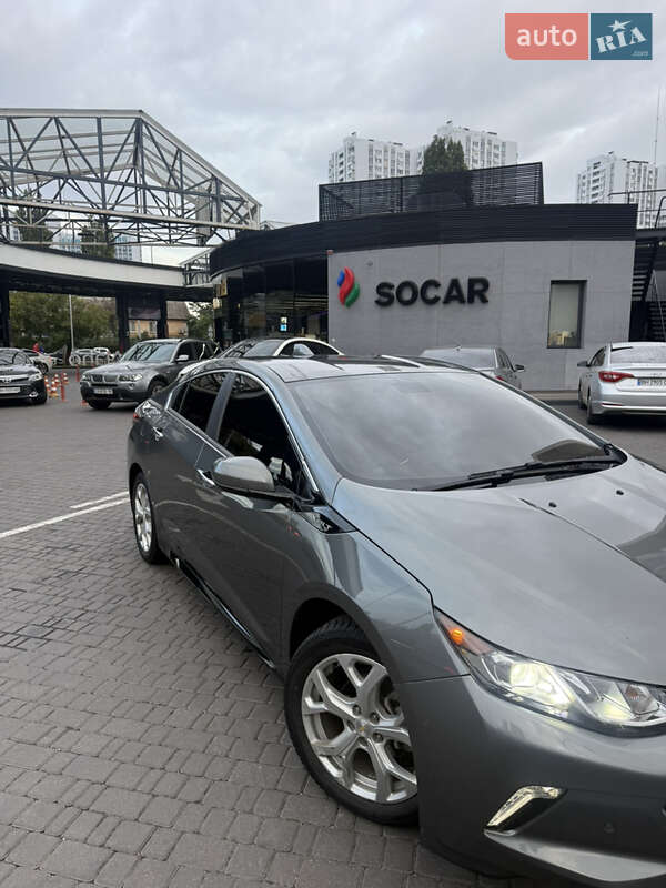 Хэтчбек Chevrolet Volt 2017 в Одессе фото 3 Хэтчбек Chevrolet Volt 2017 в Одессе