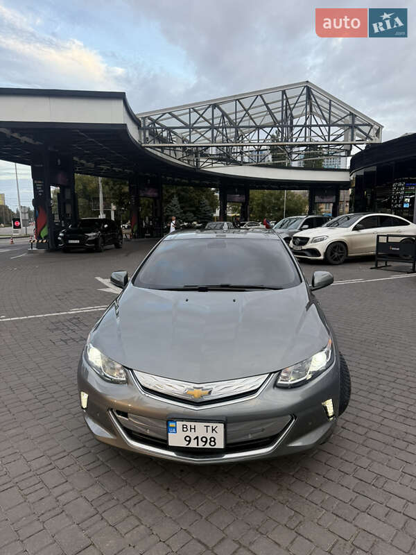 Хэтчбек Chevrolet Volt 2017 в Одессе фото 8 Хэтчбек Chevrolet Volt 2017 в Одессе