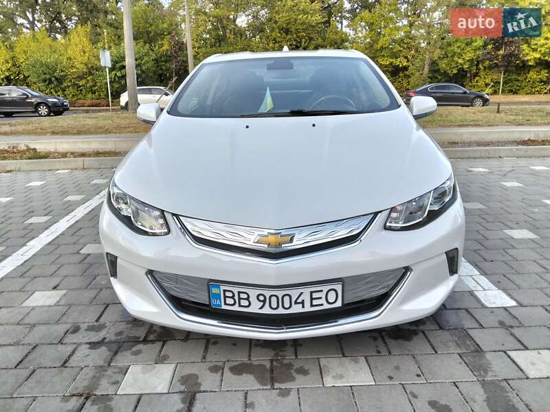 Хэтчбек Chevrolet Volt 2015 в Черкассах фото 9 Хэтчбек Chevrolet Volt 2015 в Черкассах