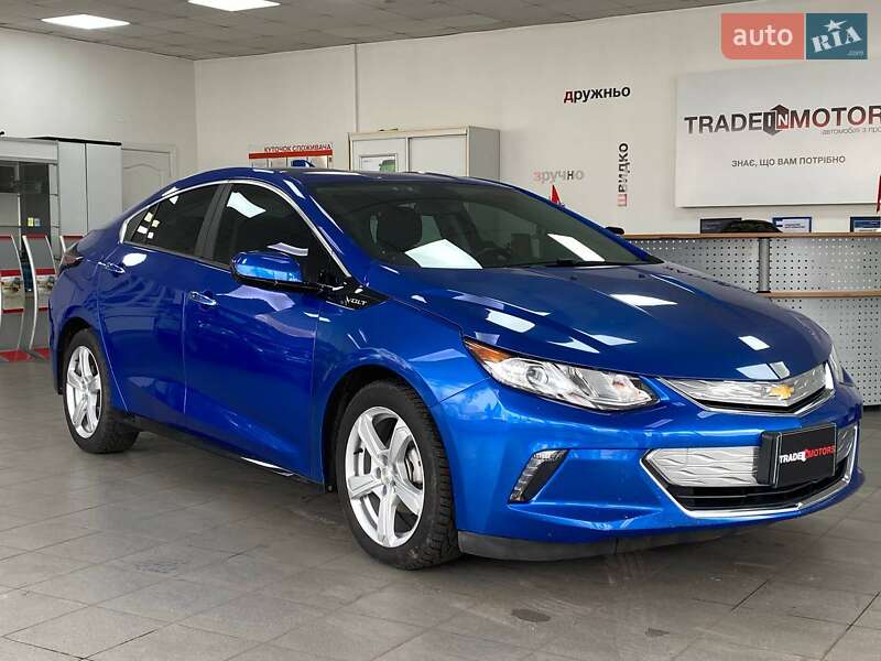 Хэтчбек Chevrolet Volt 2017 в 