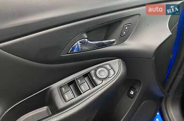 Хэтчбек Chevrolet Volt 2017 в 