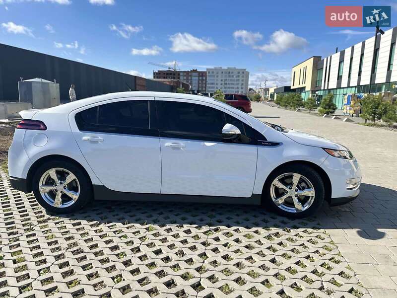 Хэтчбек Chevrolet Volt 2013 в Хмельницком фото 4 Хэтчбек Chevrolet Volt 2013 в Хмельницком