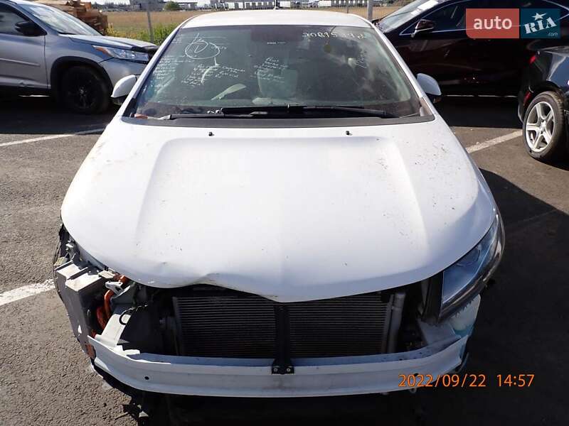 Хэтчбек Chevrolet Volt 2013 в Хмельницком фото 26 Хэтчбек Chevrolet Volt 2013 в Хмельницком