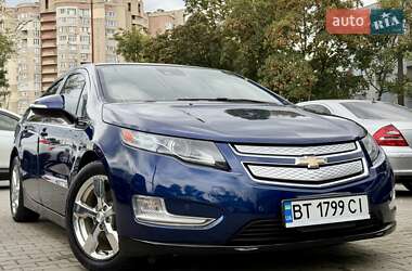 Хэтчбек Chevrolet Volt 2013 в 