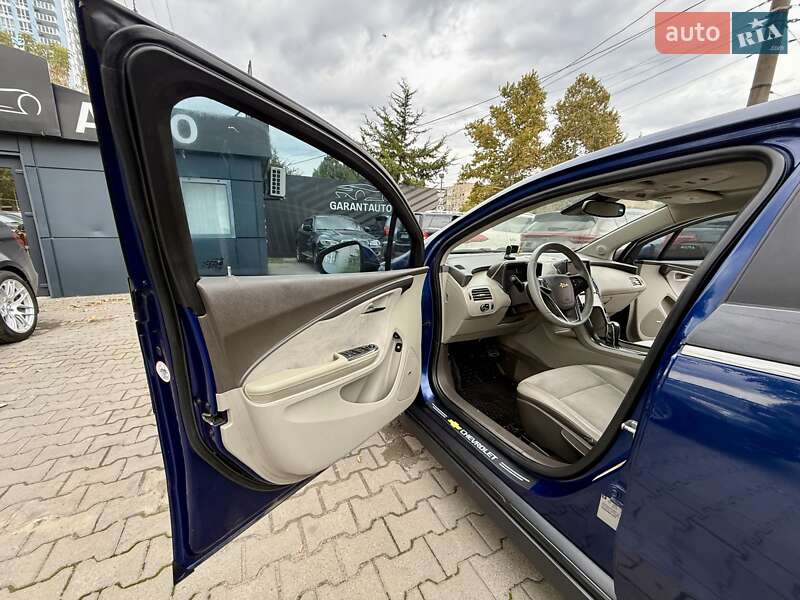 Хэтчбек Chevrolet Volt 2013 в Одессе