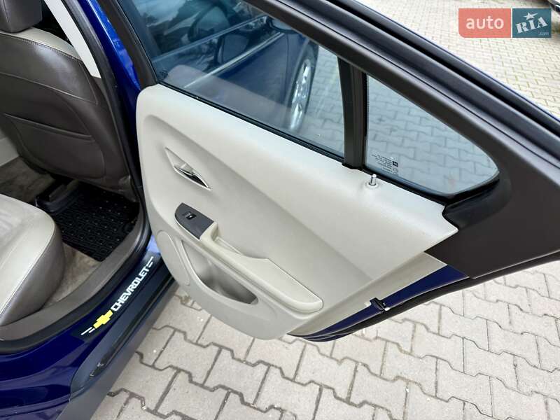 Хэтчбек Chevrolet Volt 2013 в Одессе