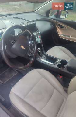 Хэтчбек Chevrolet Volt 2012 в 