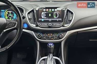 Хэтчбек Chevrolet Volt 2016 в 