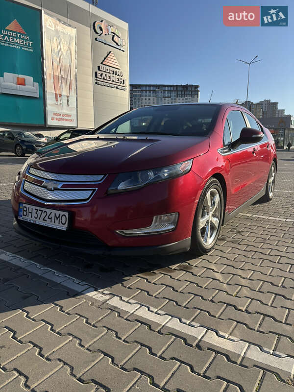 Хэтчбек Chevrolet Volt 2013 в Одессе фото Хэтчбек Chevrolet Volt 2013 в Одессе