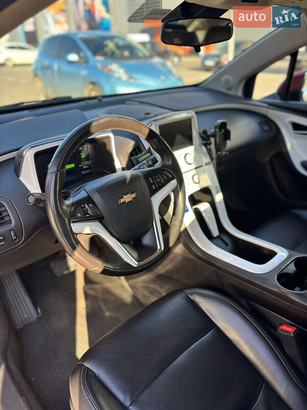 Хэтчбек Chevrolet Volt 2013 в Одессе фото 11 Хэтчбек Chevrolet Volt 2013 в Одессе