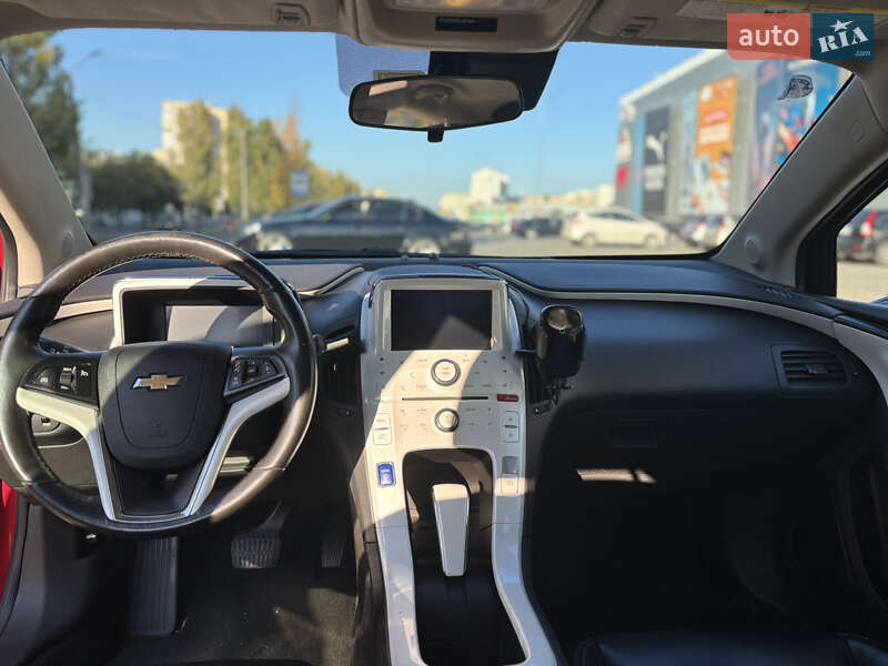 Хэтчбек Chevrolet Volt 2013 в Одессе фото 13 Хэтчбек Chevrolet Volt 2013 в Одессе