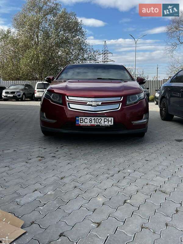 Хэтчбек Chevrolet Volt 2011 в Львове