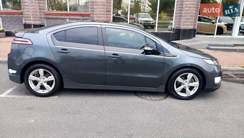Хэтчбек Chevrolet Volt 2012 в Киеве фото 6 Хэтчбек Chevrolet Volt 2012 в Киеве