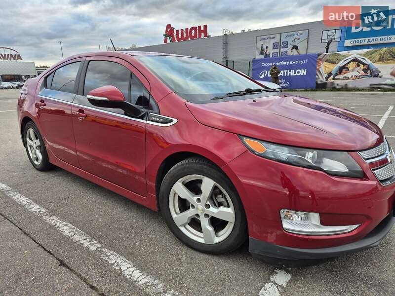 Хэтчбек Chevrolet Volt 2014 в Киеве фото 11 Хэтчбек Chevrolet Volt 2014 в Киеве