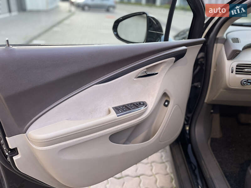 Хетчбек Chevrolet Volt 2014 в Чорноморську фото 19 Хетчбек Chevrolet Volt 2014 в Чорноморську