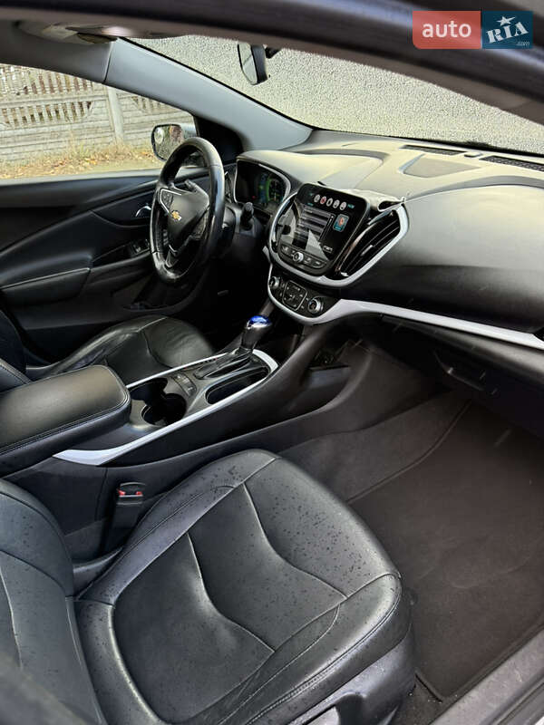 Хэтчбек Chevrolet Volt 2017 в Ивано-Франковске