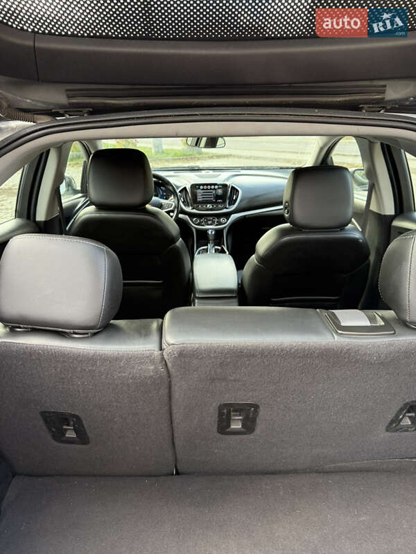 Хэтчбек Chevrolet Volt 2017 в Ивано-Франковске