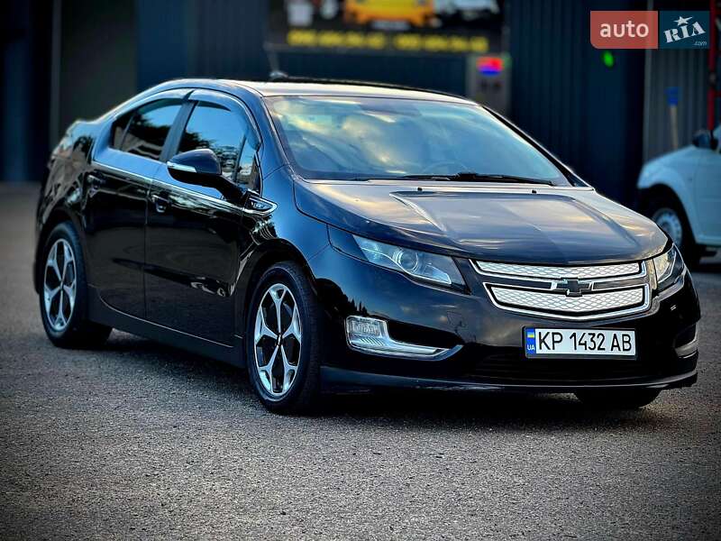 Хэтчбек Chevrolet Volt 2013 в Запорожье