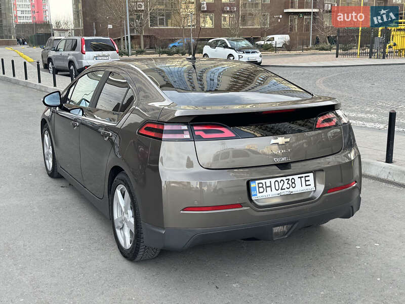 Хэтчбек Chevrolet Volt 2014 в Одессе фото 10 Хэтчбек Chevrolet Volt 2014 в Одессе