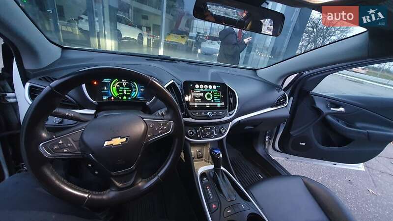 Хэтчбек Chevrolet Volt 2017 в Харькове