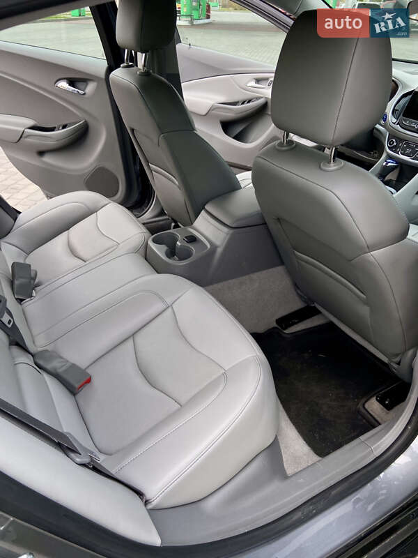 Хетчбек Chevrolet Volt 2017 в Кам'янському