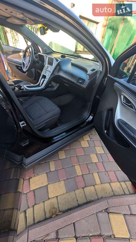 Хэтчбек Chevrolet Volt 2011 в Раздельной фото 18 Хэтчбек Chevrolet Volt 2011 в Раздельной