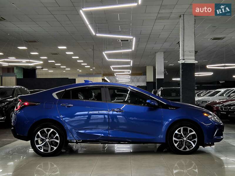 Хэтчбек Chevrolet Volt 2016 в Николаеве фото 6 Хэтчбек Chevrolet Volt 2016 в Николаеве