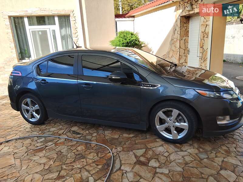 Хэтчбек Chevrolet Volt 2011 в Одессе фото 4 Хэтчбек Chevrolet Volt 2011 в Одессе