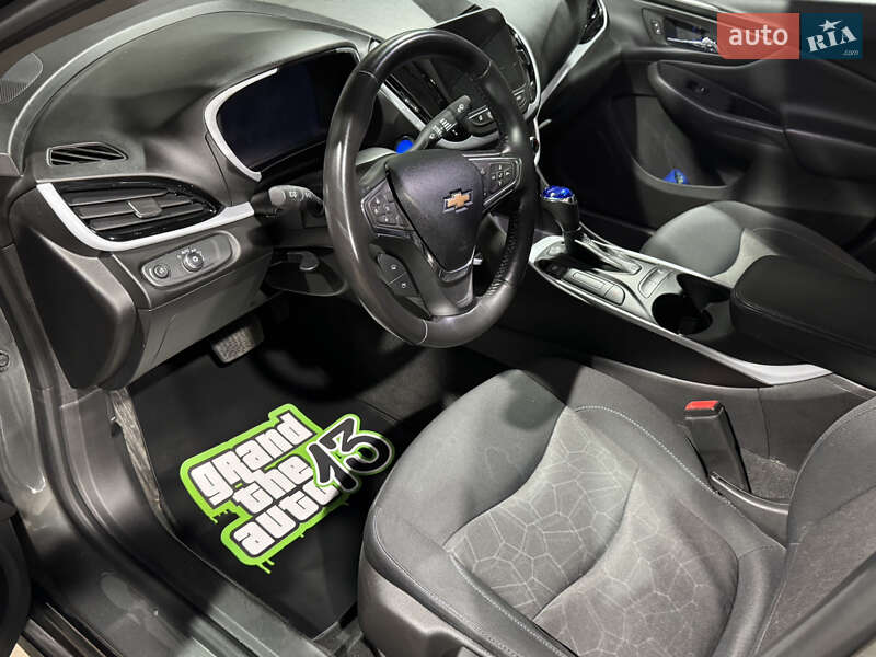 Хэтчбек Chevrolet Volt 2016 в Одессе