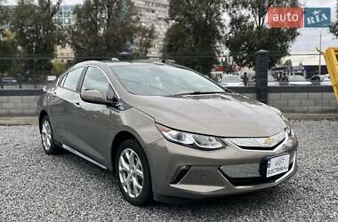 Хэтчбек Chevrolet Volt 2017 в Днепре