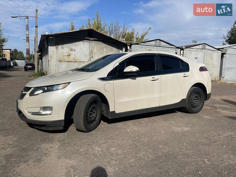 Хетчбек Chevrolet Volt 2012 в Києві фото 3 Хетчбек Chevrolet Volt 2012 в Києві