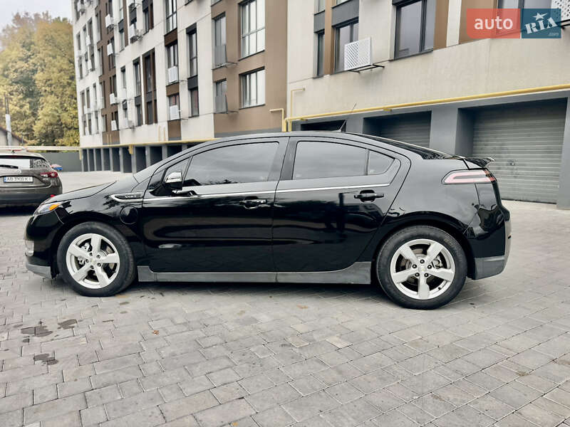 Хэтчбек Chevrolet Volt 2014 в Виннице