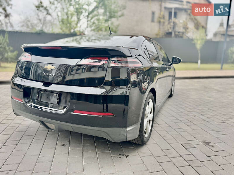 Хэтчбек Chevrolet Volt 2014 в Виннице