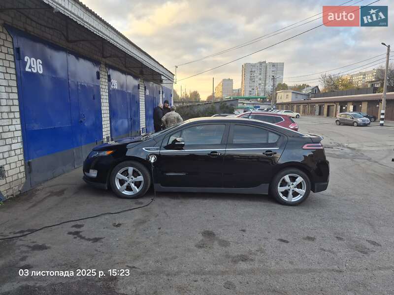 Хэтчбек Chevrolet Volt 2013 в Харькове фото 4 Хэтчбек Chevrolet Volt 2013 в Харькове