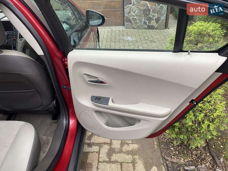 Хетчбек Chevrolet Volt 2013 в Івано-Франківську фото 28 Хетчбек Chevrolet Volt 2013 в Івано-Франківську