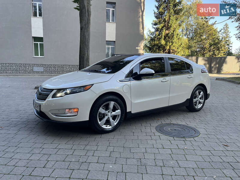 Хетчбек Chevrolet Volt 2011 в Івано-Франківську